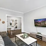 Apartment 2br Stylish In Avondale Close To Shops - Roscoe 1w