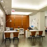 Kinzie 4* Chicago
