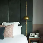 The Hoxton, Hotel 4*