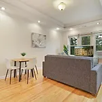 2Br Alluring Apartment With Laundry - Cullom D3