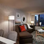 Doubletree By Hilton Magnificent Mile Chicago