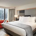 Doubletree By Hilton Magnificent Mile
