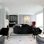 Waldorf Astoria Hotel