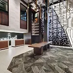 Hampton & Chicago-downtown 3*
