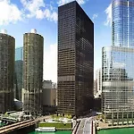 Hampton & Chicago-downtown