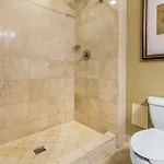 Bluegreen Vacations Blake, An Ascend Collection 5* Chicago