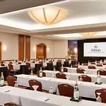 Hilton Magnificent Mile Hotel Chicago