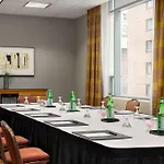 Hilton Magnificent Mile 3* Chicago