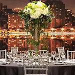 Hilton Magnificent Mile 3* Chicago