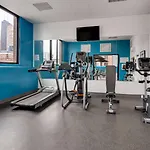Hotel Western Downtown-river North 3*