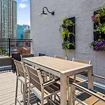 Western Downtown-river North Hotel 3*