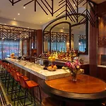 Hyatt Centric The Loop Hotel 4*