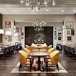 Sophy Hyde Park Hotel