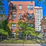 Urban Chicago Escape About 1 Mi To Local Beaches!