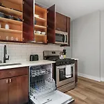 Lovely 2Br Apartment With Equipped Kitchen - Wayne 2