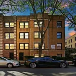 Stylish And Fully Furnished Studio Apartment - Oakdale G