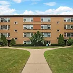 Quiet 1Br Spot Perfectly Situated Dine & Shop - Bell E3