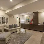 Pet Friendly! Charming And Cozy - Close To Depaul And Public Transit Apts