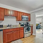 Roomy 1-Bedroom Apt In Bowmanville -Foster 1E