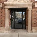 Studio Apt With Laundry, Near Shops! - Montrose Studio Rep