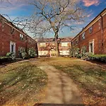 Roomy 1-Bedroom Apt In Bowmanville -Foster 1E