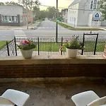 Relaxing Entire Roseland Neighborhood Unit Apartment Chicago