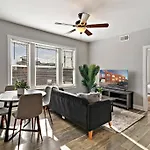 Irving Park 3Br Apartment With Full Kitchen - Belle Plaine 2W