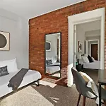 Irving Park 3Br Apartment With Full Kitchen - Belle Plaine 2W