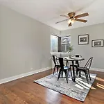 Cozy & Fully Furnished 2Br Apt With Wi-Fi - Sheridan S2