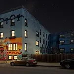 Contemporary 4Br Apt Close To Restaurants - Racine 202