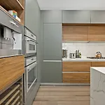 Spacious 4 Bedroom Condo