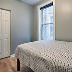 Quiet Chicago Townhome Walk To Subway Stations