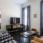 Art Deco-Inspired Loft Apartment In West Town Chicago Condo