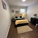 Cossy Room Close To Lake In Chicago