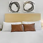 2Br Lively & Chic Apartment Close To Shops - Touhy 3S
