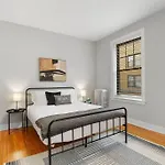 3Br Beautifully Designed Apt Close To Shops - Belmont A3