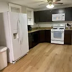 Lincoln Park With Backyard! Apartment *