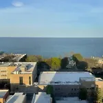 Luxury 3 Bedroom Home With Fireplace & Lake View!