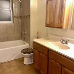 Relaxing Entire Roseland Neighborhood Unit Apartment Chicago