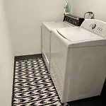 Modern 2Br Apartment West Loop Free Parking