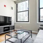 Loop 1Br W Gym Roof Nr Riverwalk The L Chi-310