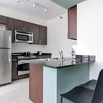 Apartment Loop W Pool Gym Nr Theatre District Chi-248