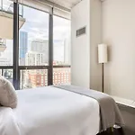 S Loop 1Br W Gym Pool Roof 1 Block To L Chi-688