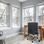 Edgewater 2Br Nr Loyola Red Line Chi-903