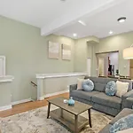 Splendid 4br Close To Bars & Restaurants - Damen 1r Apartment Chicago