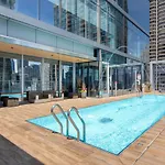 River N 1Br W Gym Wd Nr Mag Mile By Bluegound Chi-127