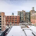 W Loop Studio W Gym Pool In Heart Of Greektown Chi-564