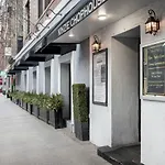 River N 1Br W Gym Pool Nr L Stop Beach Chi-362