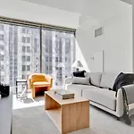 Loop W Pool Gym Lounge Nr Riverwalk Chi-633 Chicago