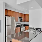 Apartment Loop W Pool Gym Lounge Nr Riverwalk Chi-633